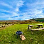 Picnic bench